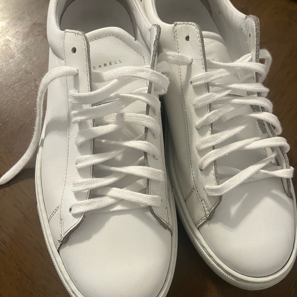 Oliver Cabell Women's White Athletic Shoes